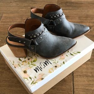 New in Box! Mi.iM Philomena Dark Grey Studded Ankle Boot Size 7.5